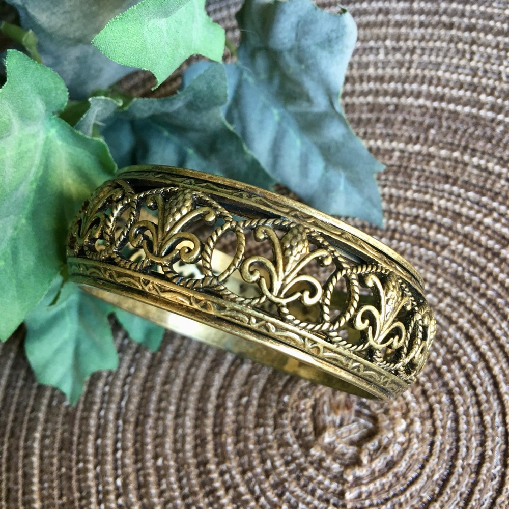 🛍️ 3/$21 | Filigree Bracelet, Filigree Gold Bangle